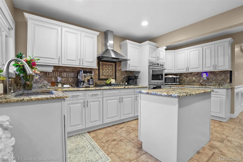 6446 Oakman Boulevard Dearborn City MI 48126