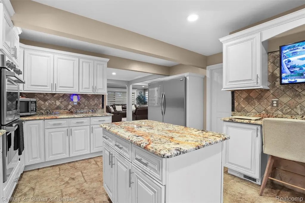 6446 Oakman Boulevard Dearborn City MI 48126