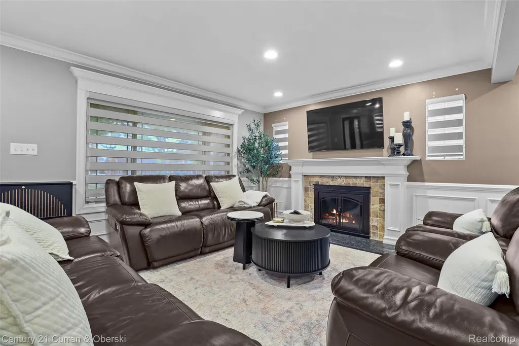 6446 Oakman Boulevard Dearborn City MI 48126