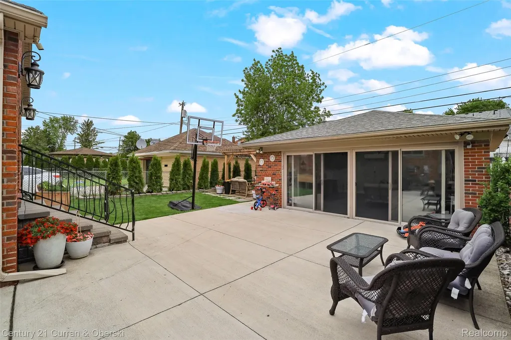 6446 Oakman Boulevard Dearborn City MI 48126