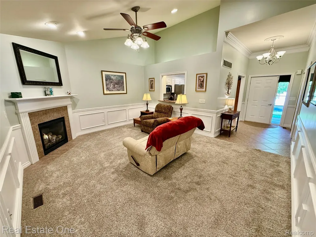 51063 Paxton Drive Chesterfield Township MI 48051