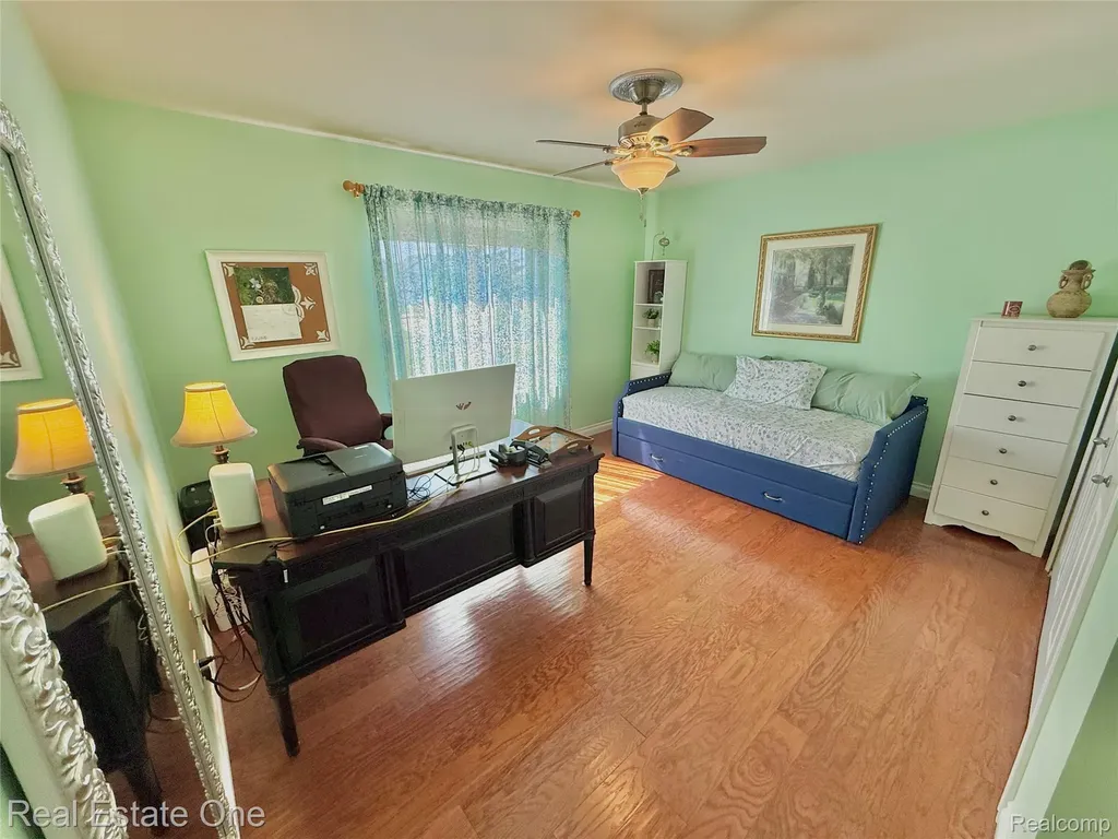 51063 Paxton Drive Chesterfield Township MI 48051