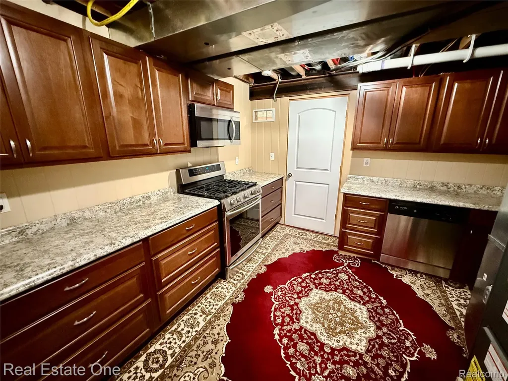 51063 Paxton Drive Chesterfield Township MI 48051