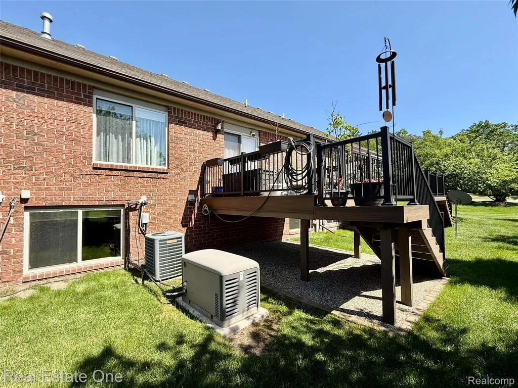 51063 Paxton Drive Chesterfield Township MI 48051