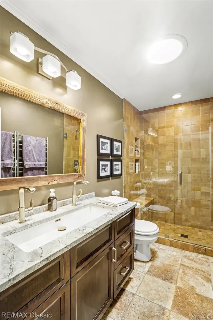 54853 Walnut Drive Lyon Charter Township MI 48165