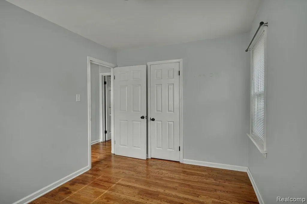 1029 Cora Street Wyandotte City MI 48192
