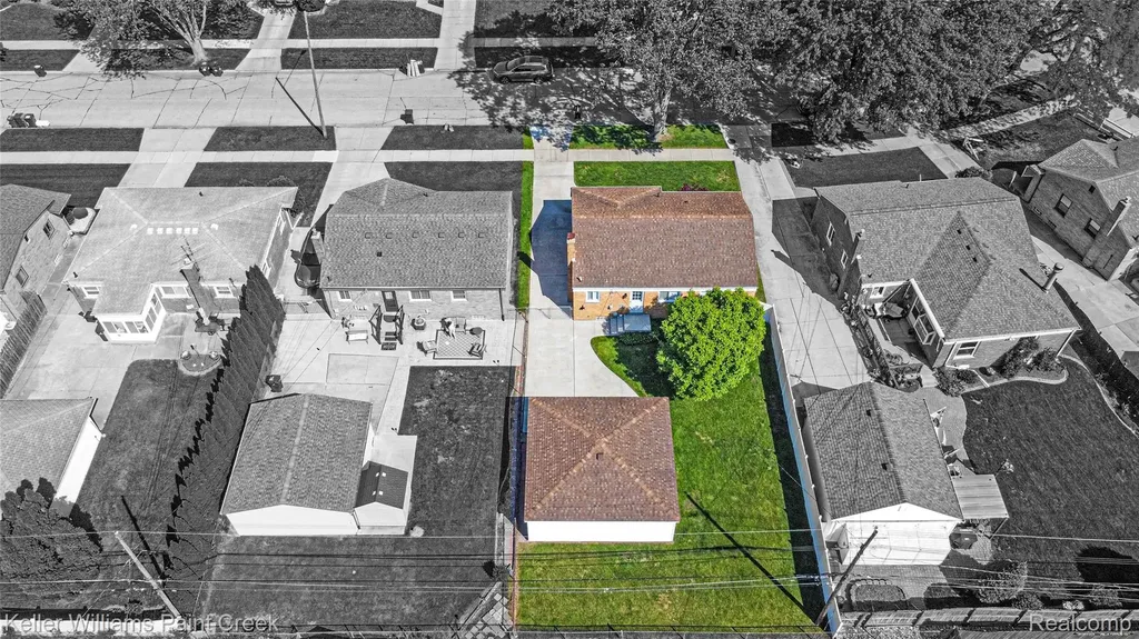 21530 Willow Wisp Street St. Clair Shores City MI 48082