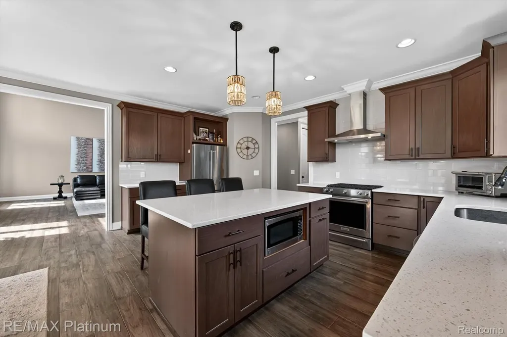 10653 Stoney Point Drive Green Oak Township MI 48178
