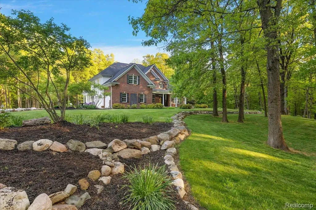 500 Hawk High Hill Road Metamora Township MI 48455