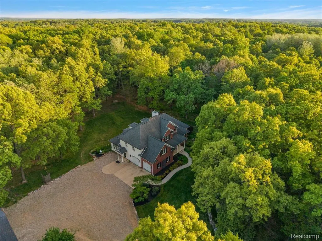 500 Hawk High Hill Road Metamora Township MI 48455