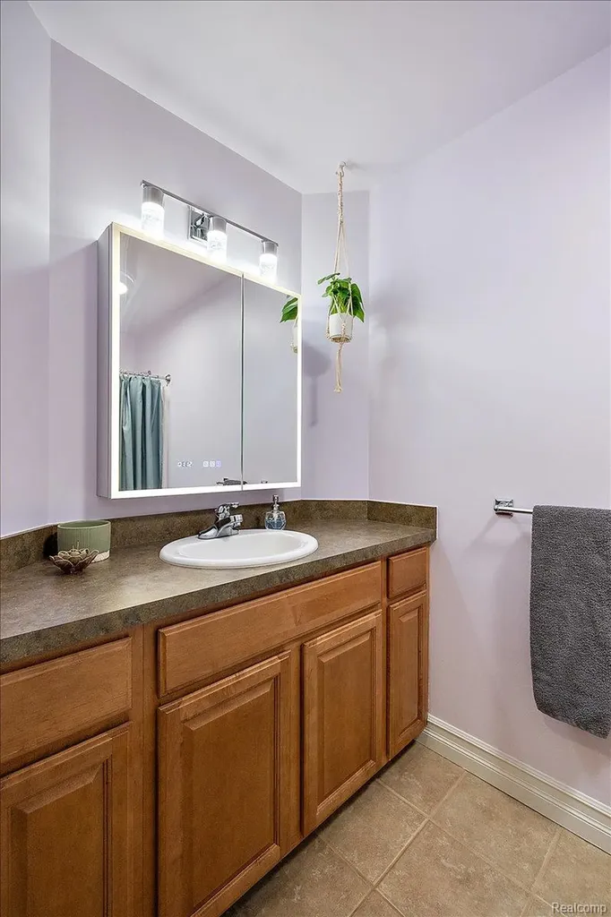 500 Hawk High Hill Road Metamora Township MI 48455