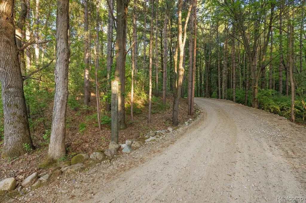 500 Hawk High Hill Road Metamora Township MI 48455