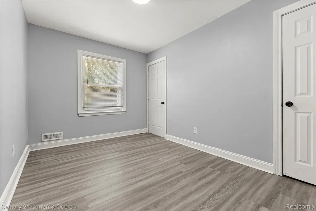 26431 Stollman Drive Inkster City MI 48141