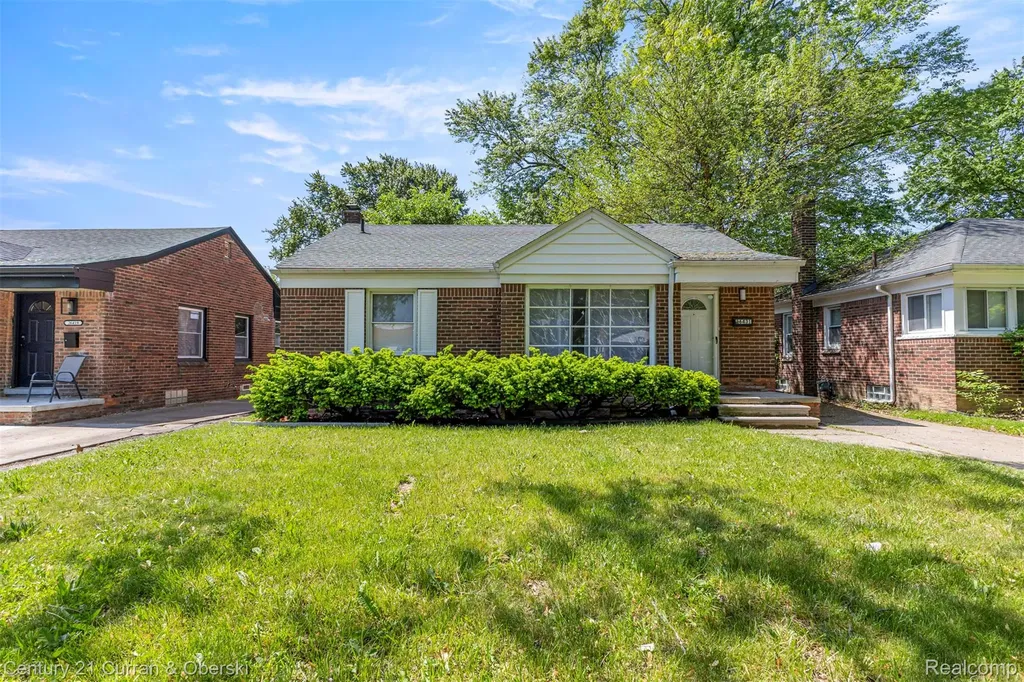26431 Stollman Drive Inkster City MI 48141