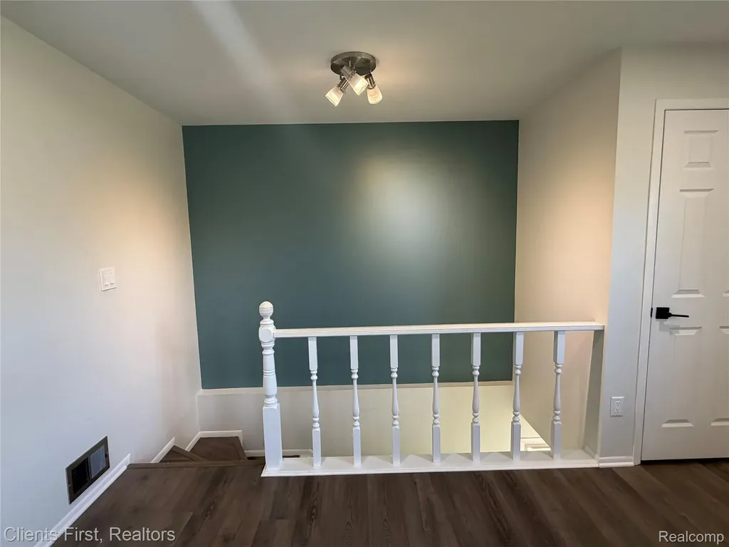 204 Princeton Drive South Lyon City MI 48178