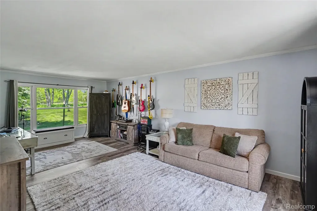 4393 E Cook Road Grand Blanc Charter Township MI 48439