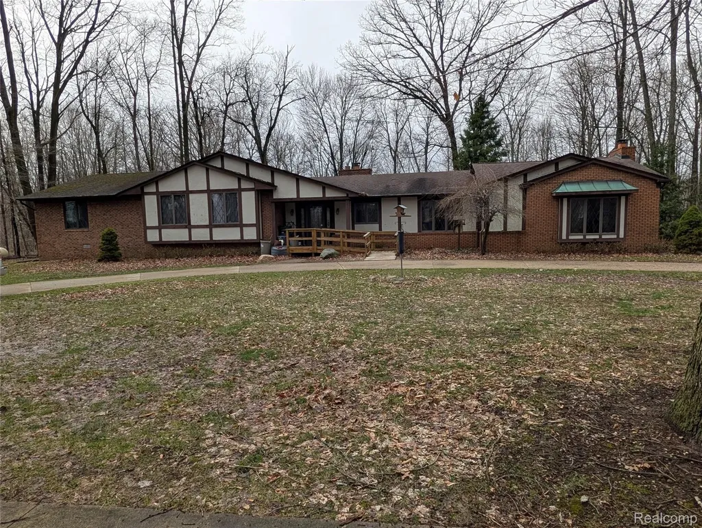 9345 Weber Road Columbus Township MI 48063