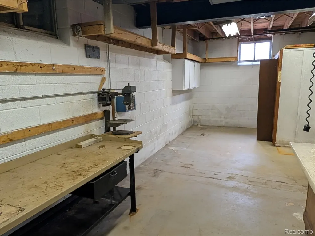 9345 Weber Road Columbus Township MI 48063