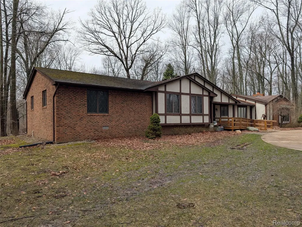 9345 Weber Road Columbus Township MI 48063