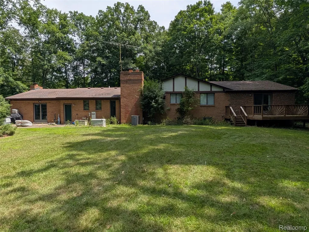 9345 Weber Road Columbus Township MI 48063