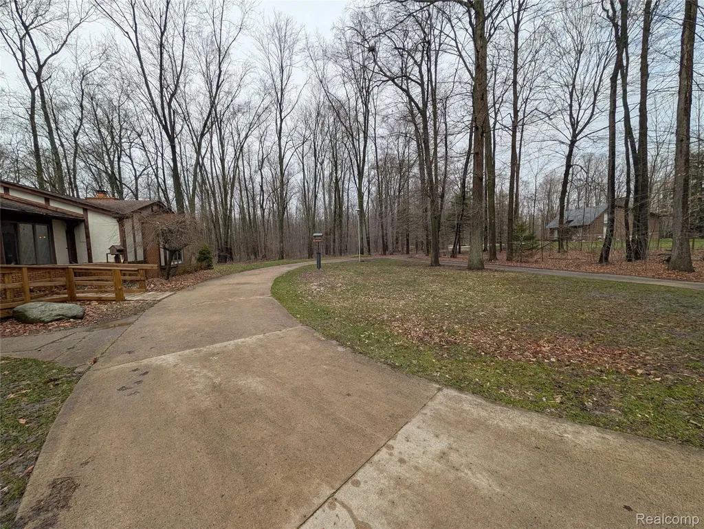 9345 Weber Road Columbus Township MI 48063