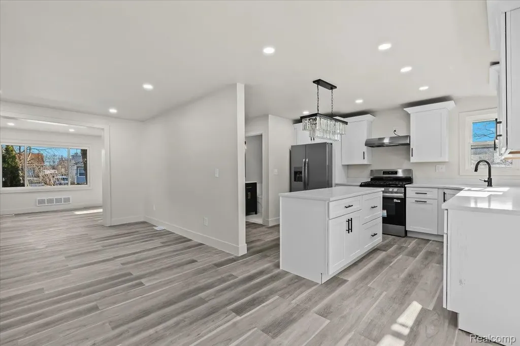 26059 Brush Street Madison Heights City MI 48071