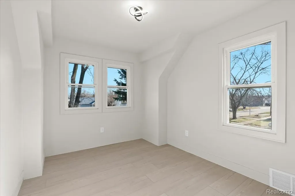 26059 Brush Street Madison Heights City MI 48071