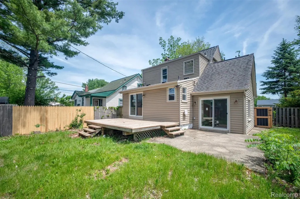 26059 Brush Street Madison Heights City MI 48071