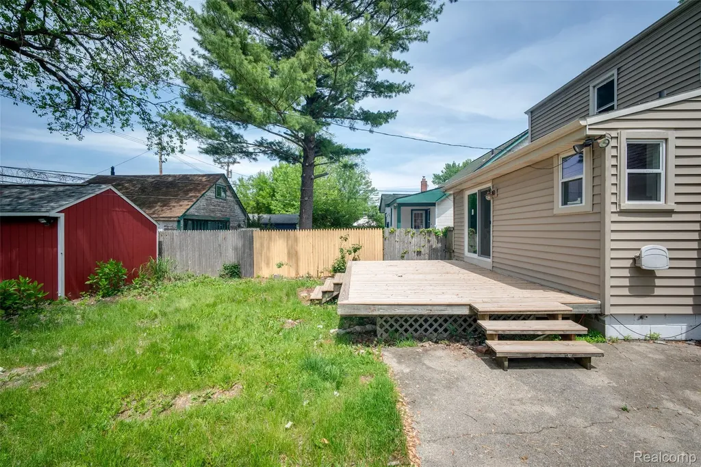 26059 Brush Street Madison Heights City MI 48071