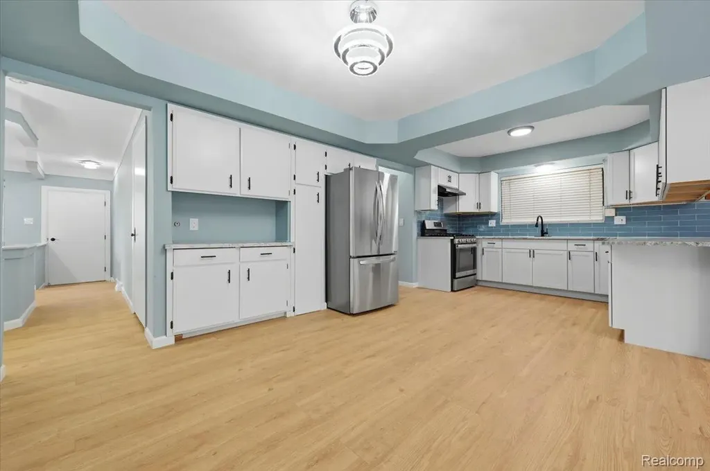 33538 Somerset Drive Sterling Heights City MI 48312