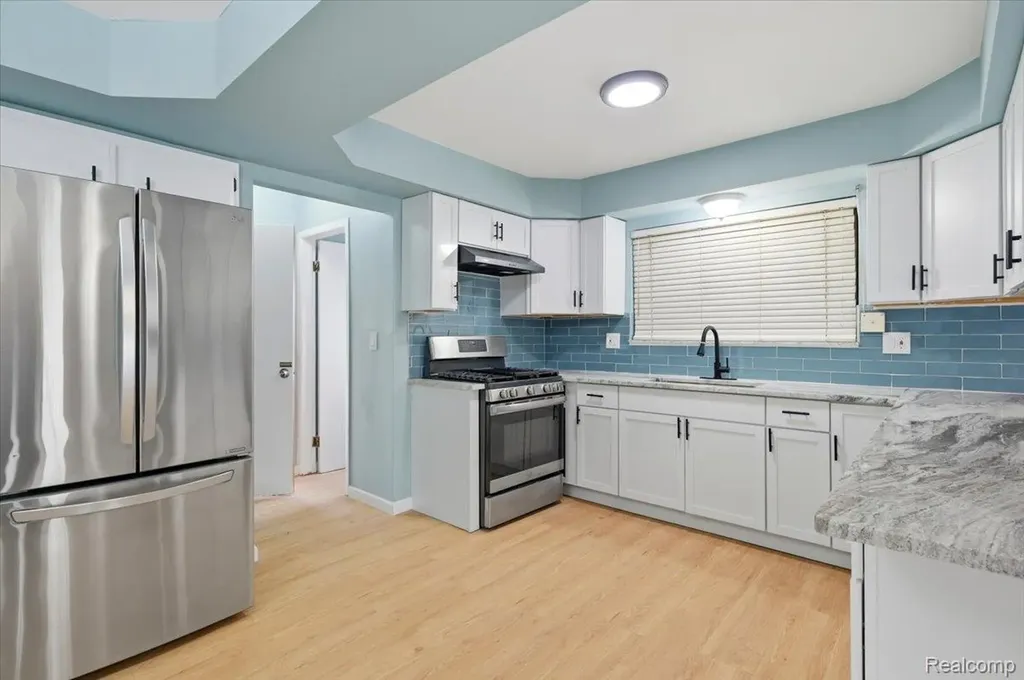33538 Somerset Drive Sterling Heights City MI 48312