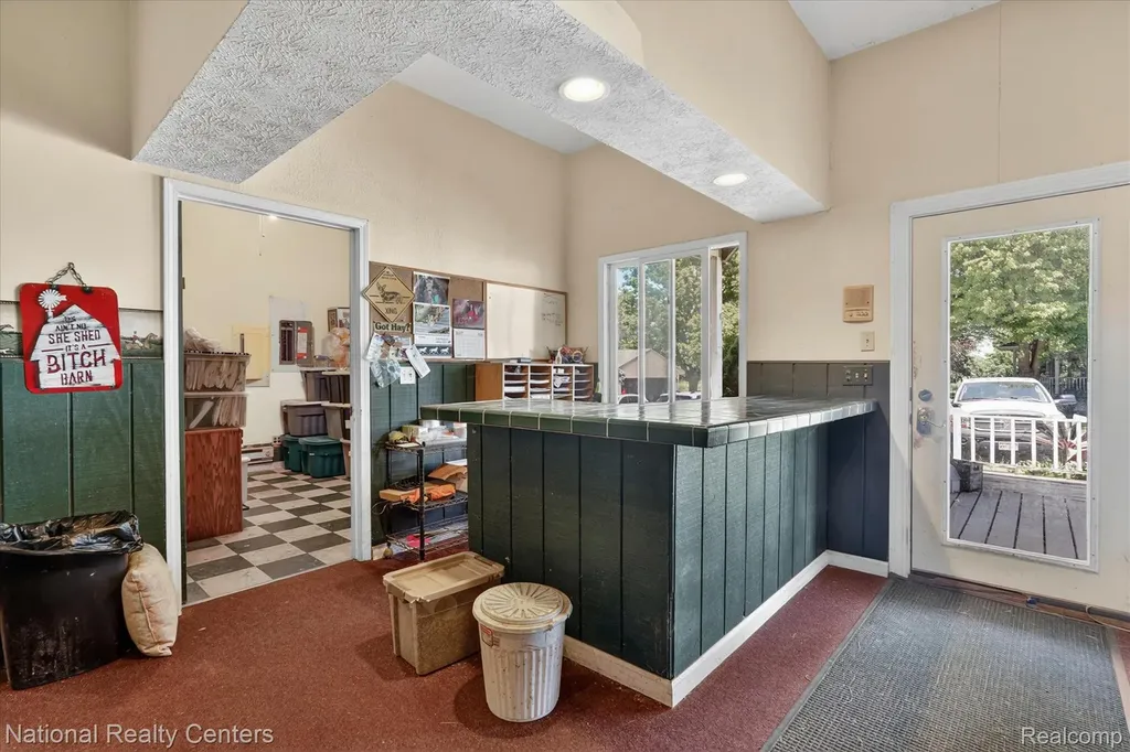 864 E Lovejoy Road Cohoctah Township MI 48418