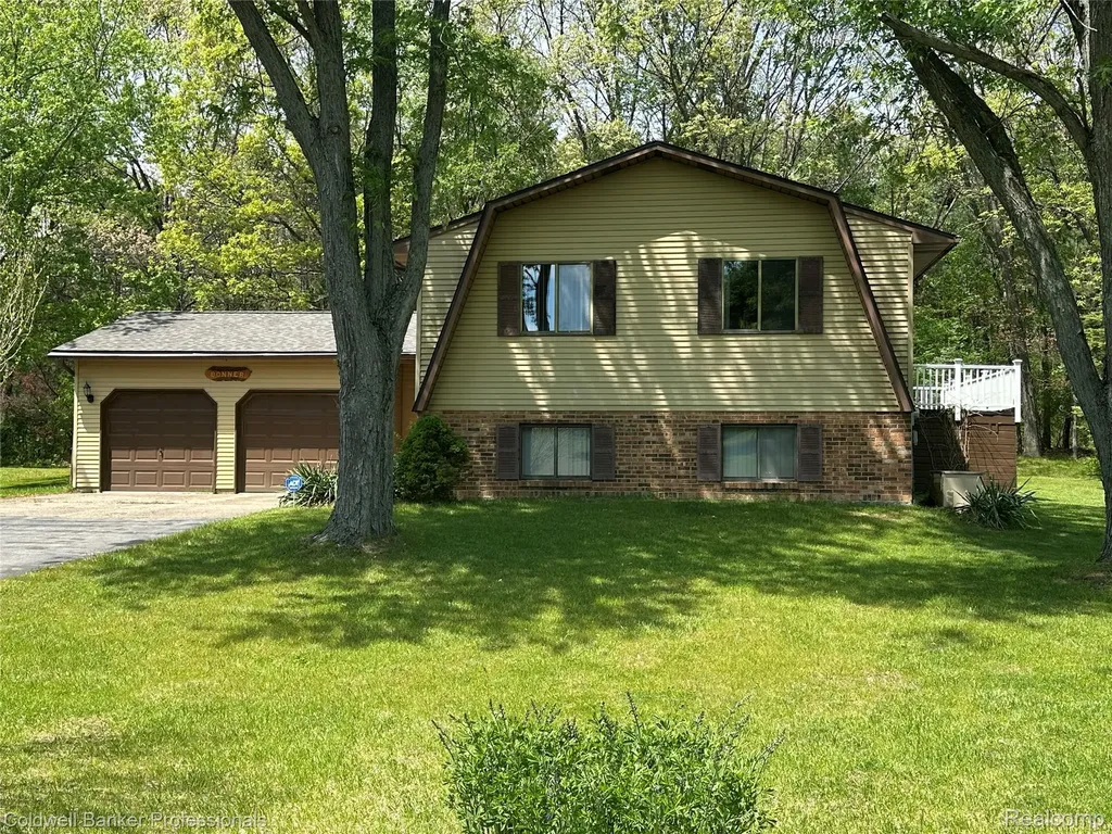 5398 Linger Lane Oregon Township MI 48446