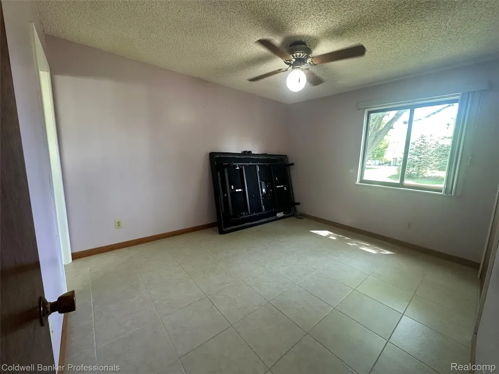 5398 Linger Lane Oregon Township MI 48446