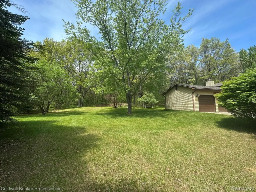 5398 Linger Lane Oregon Township MI 48446