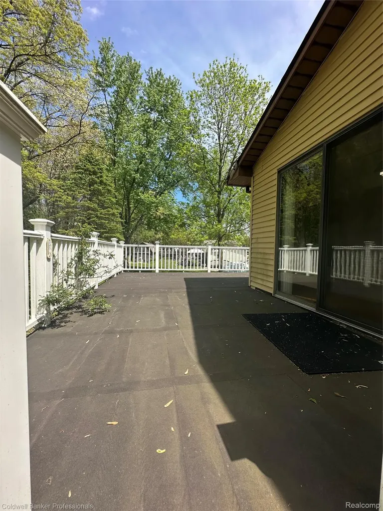 5398 Linger Lane Oregon Township MI 48446