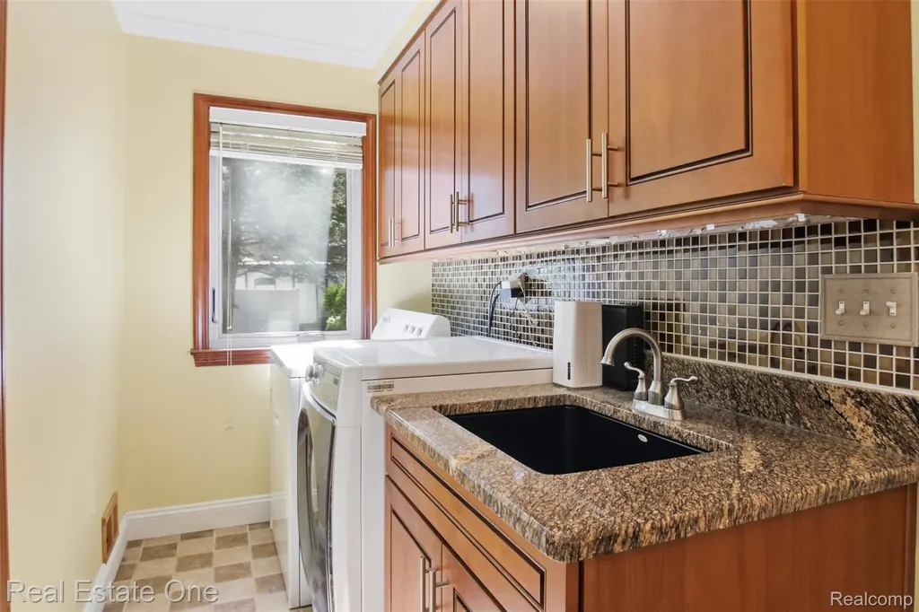 4425 Gardner Street Sterling Heights City MI 48310
