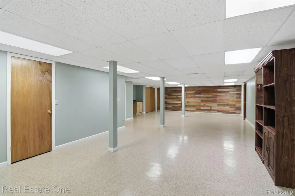 4425 Gardner Street Sterling Heights City MI 48310