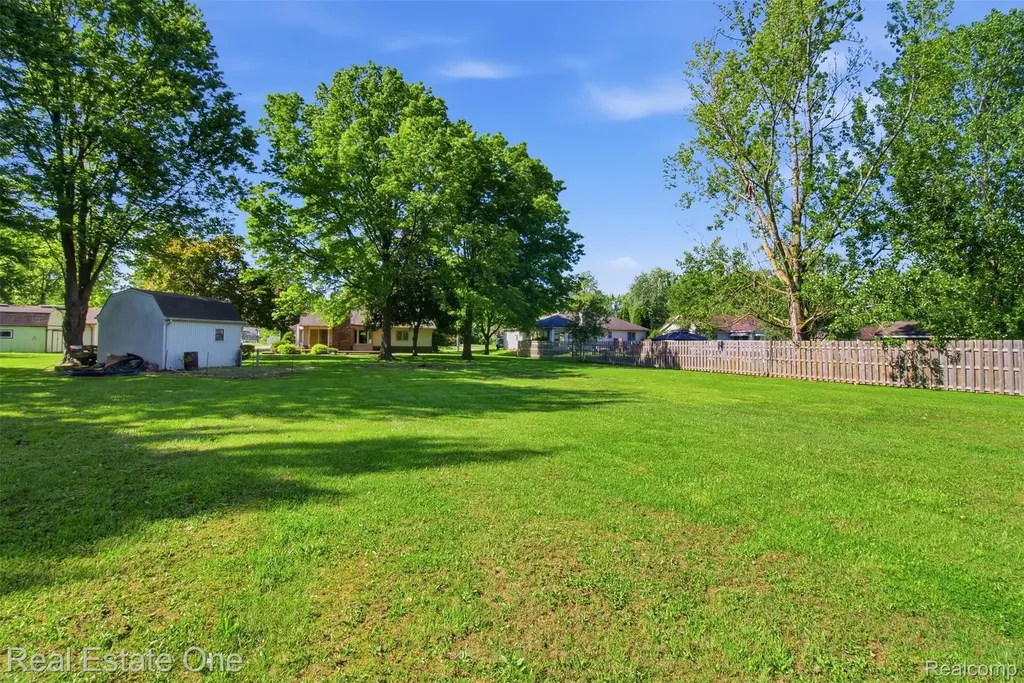 4425 Gardner Street Sterling Heights City MI 48310