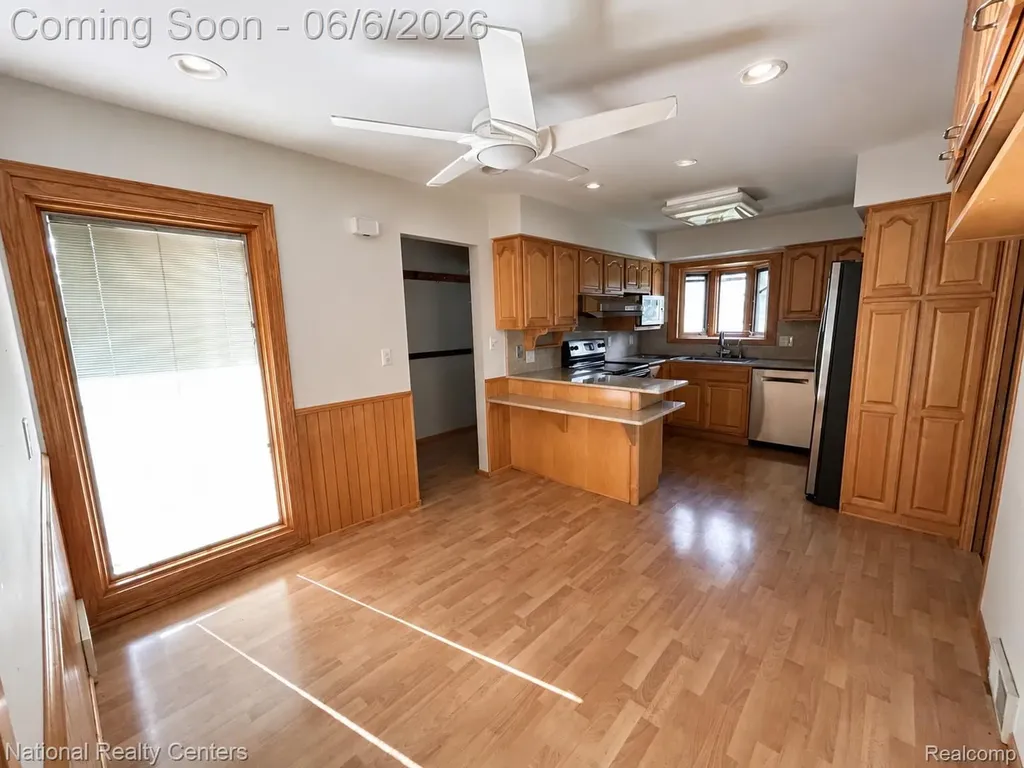 2182 Yorktown Drive Ann Arbor City MI 48105