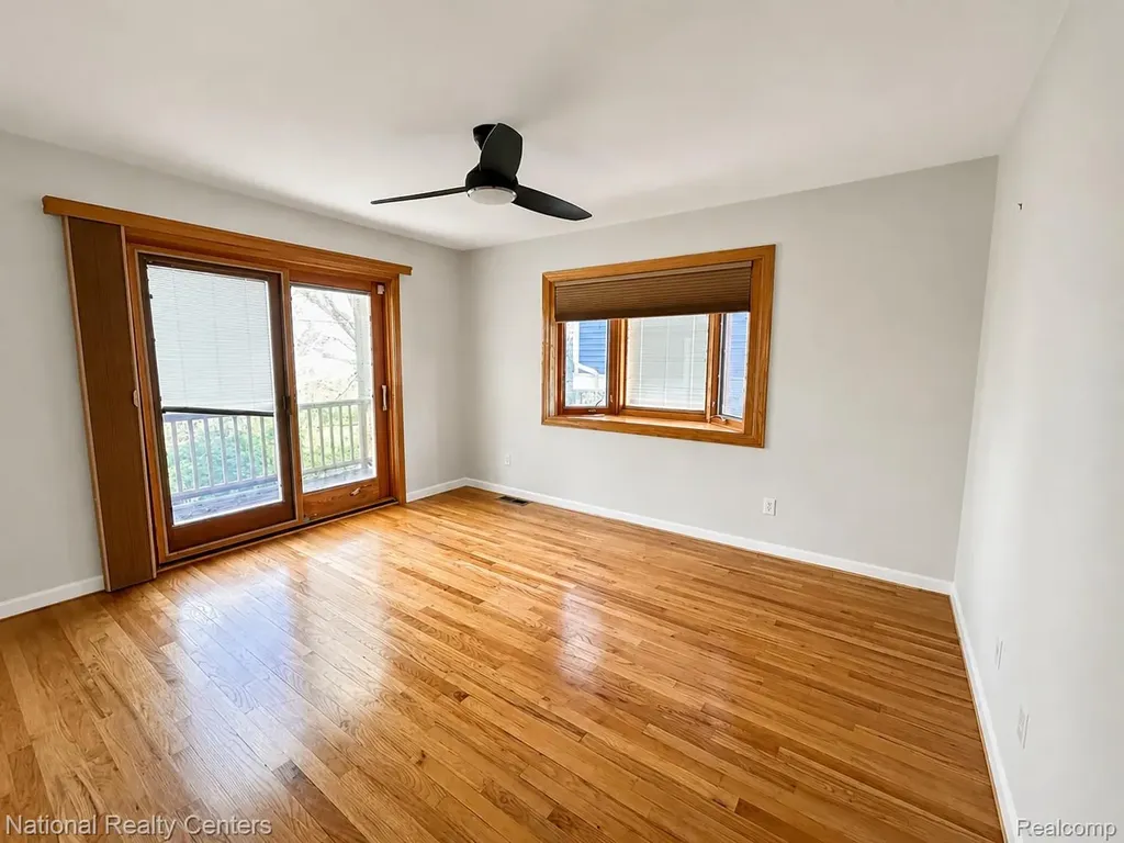 2182 Yorktown Drive Ann Arbor City MI 48105