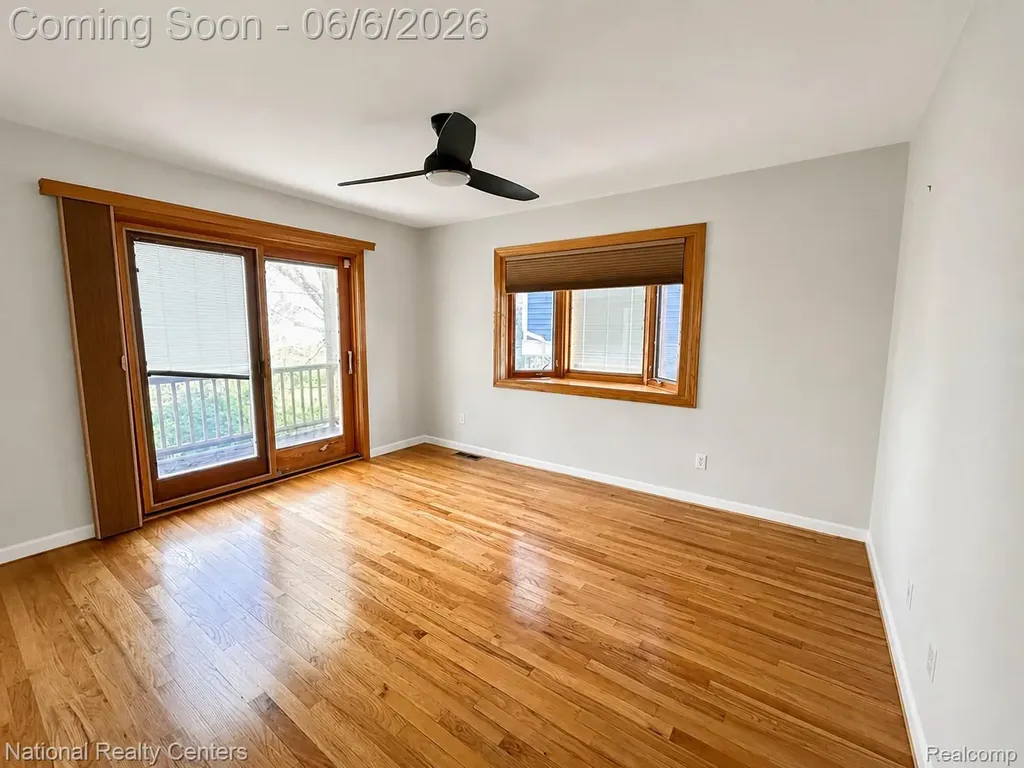 2182 Yorktown Drive Ann Arbor City MI 48105