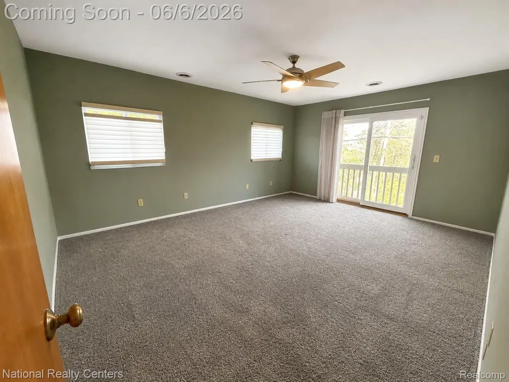 2182 Yorktown Drive Ann Arbor City MI 48105