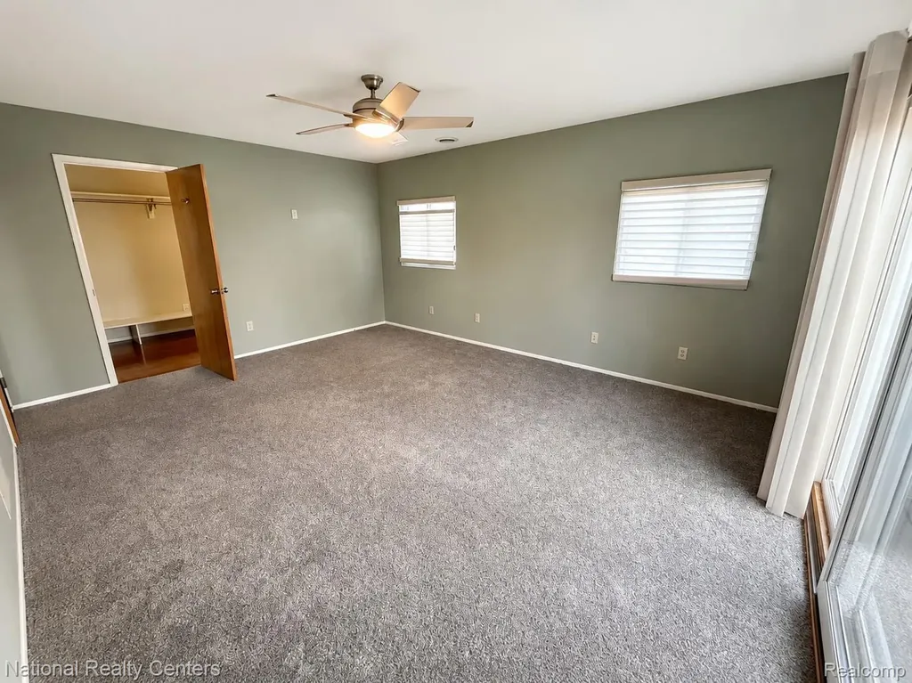 2182 Yorktown Drive Ann Arbor City MI 48105