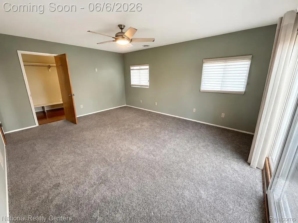 2182 Yorktown Drive Ann Arbor City MI 48105