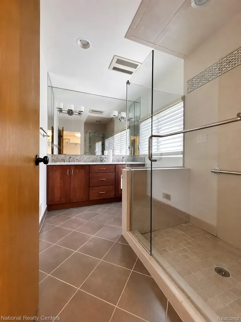 2182 Yorktown Drive Ann Arbor City MI 48105