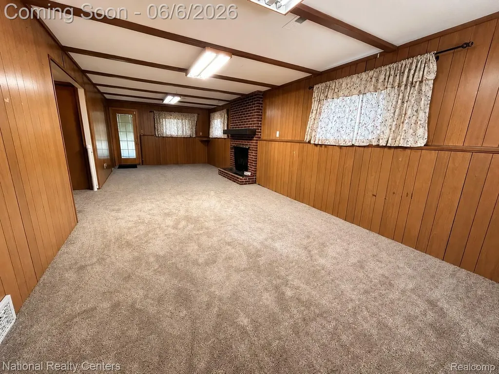 2182 Yorktown Drive Ann Arbor City MI 48105