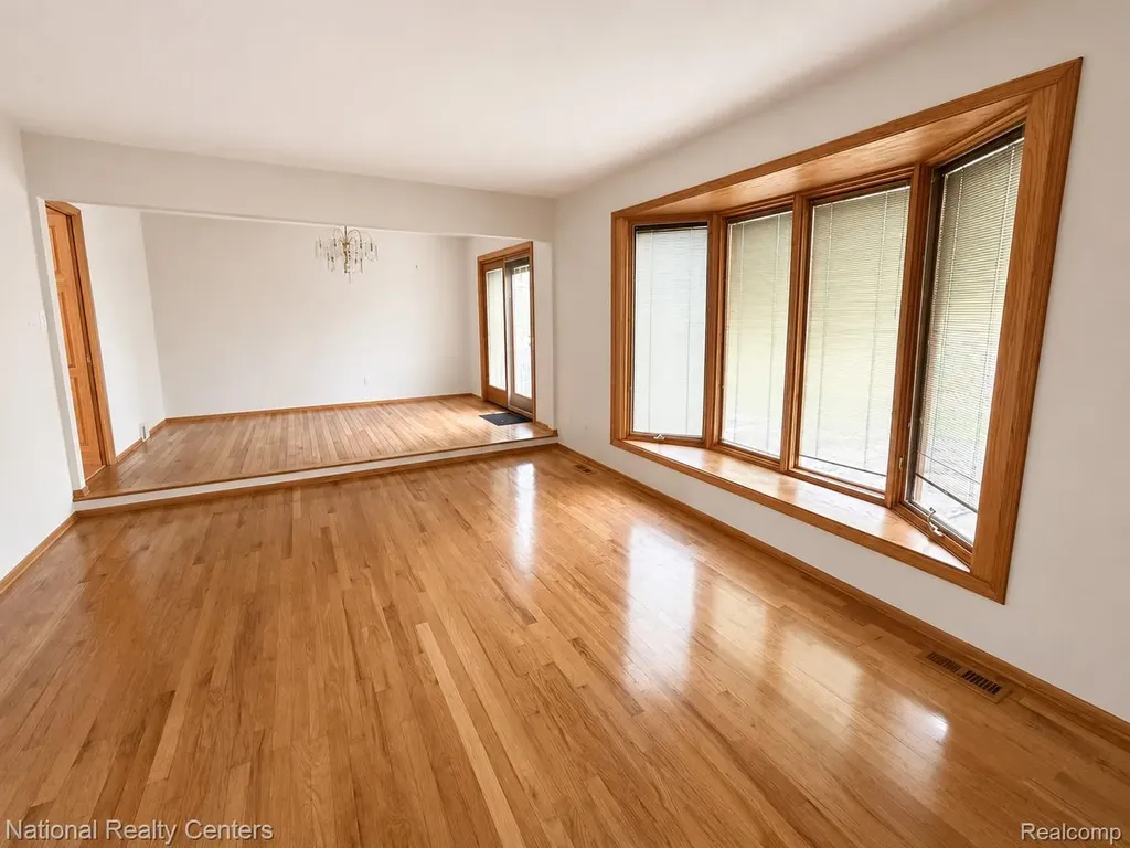 2182 Yorktown Drive Ann Arbor City MI 48105