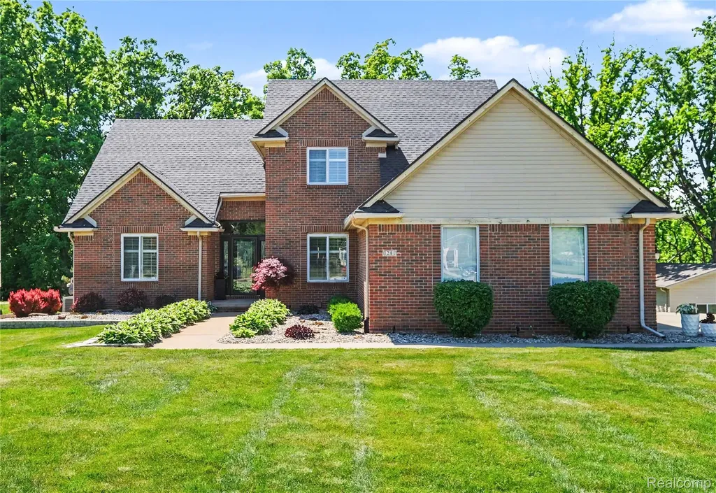 1281 Deer Creek Trail Mundy Township MI 48439