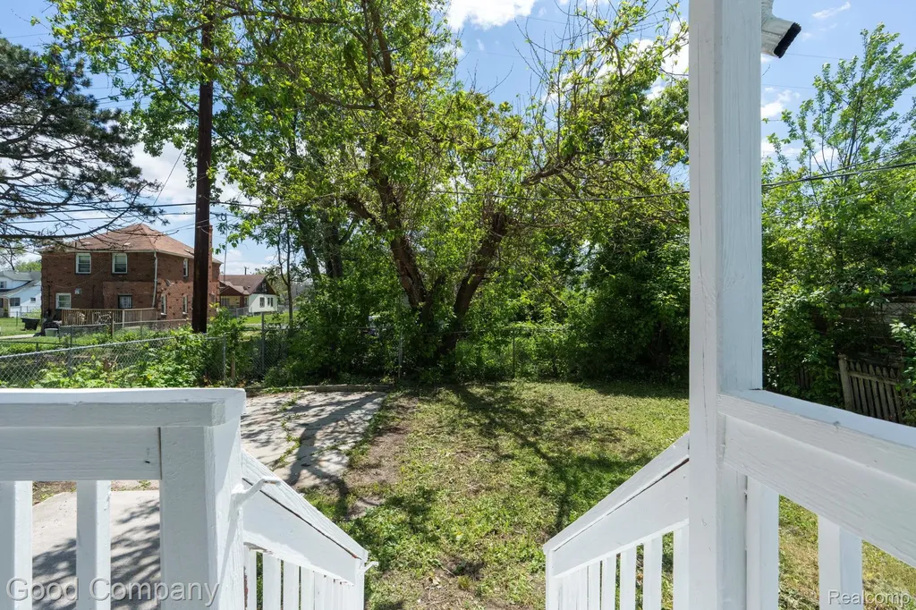 10139 Maplelawn Street Detroit City MI 48204